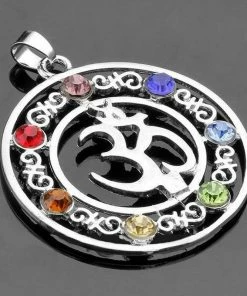Boutiques House 7 Color Stone Beads Chakra Healing Pendant