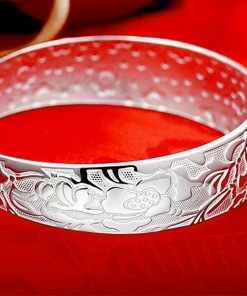 One Tribe Apparel Lotus Flower Bangle Bracelet