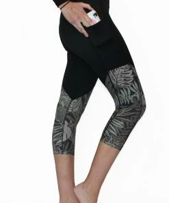 Belcorva Midnight Island - Pocket Capri Pants