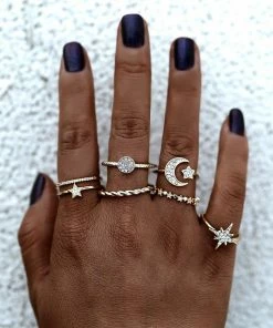 17KM Official Store Moon & Stars Boho Ring Set