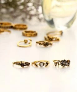 One Tribe Apparel Spring Floral Boho Ring Set