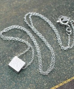 BellaJoo Jewelry White Gold Hammered Square Necklace