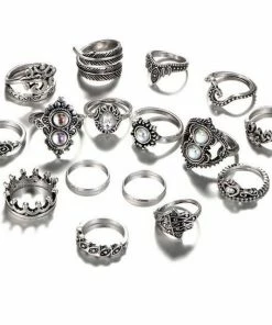 17KM Official Store White Opal Goddess Ring Set With Midi Ring