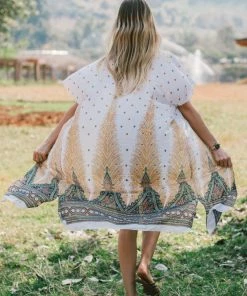 Napat White Peacock Kimono