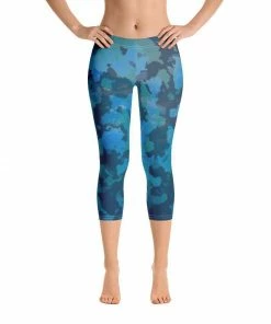 Find Your Coast Supply Co. Pants Women's Find Your Coast O.U.R. Outdoors Camo All Day Comfort Capri Leggings